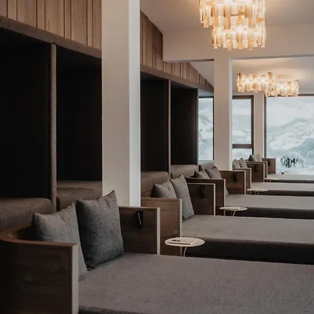 Verwöhnhotel Berghof-3